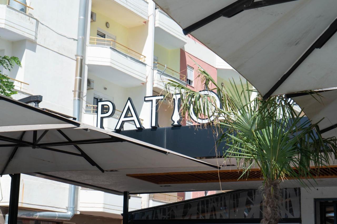 Hotel Patio Вльора Екстер'єр фото